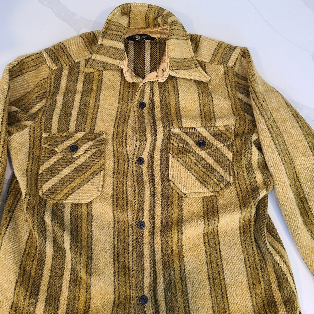 Silton California T-shirt  Women's Size L